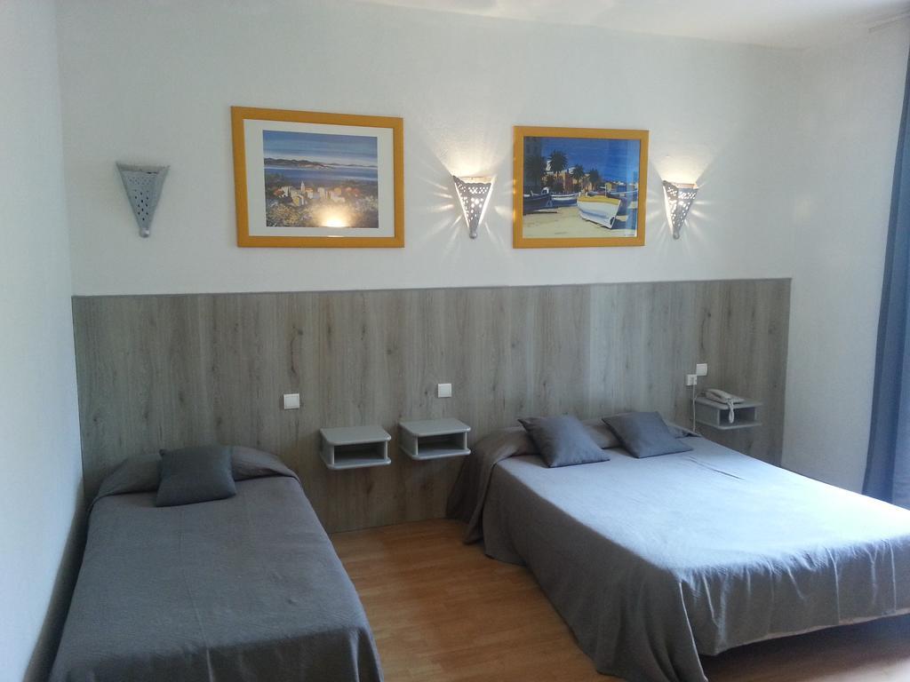 Hotel Univers Бастия Екстериор снимка